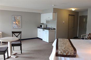 Motel Quarterdeck 4*