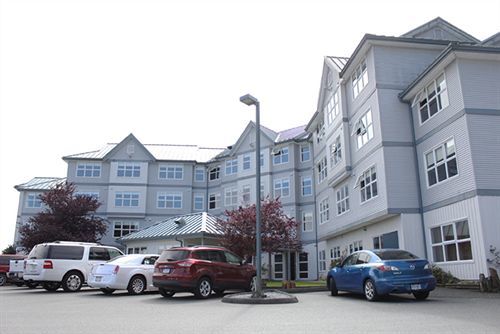 Motel Quarterdeck 4*